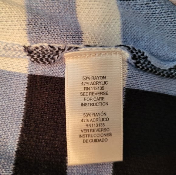 🩷 3/$15 Leo & Nicole Blue Plaid Open-Front Sleeveless Cardigan, Med Petite, EUC - Picture 4 of 6